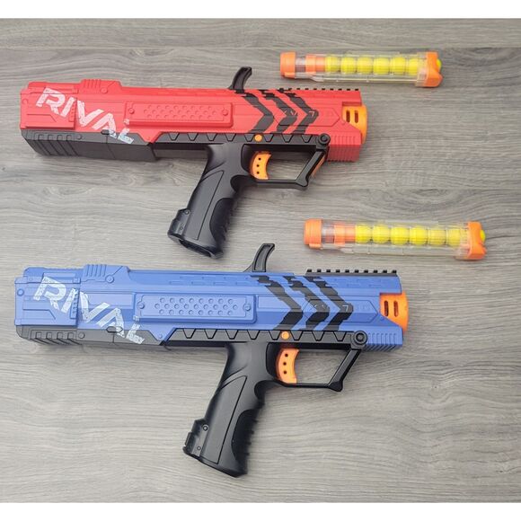 Hasbro Set of 2 Nerf Rival Apollo XV 700 Blasters Red Blue w/7 Round Cartridges - Picture 1 of 11